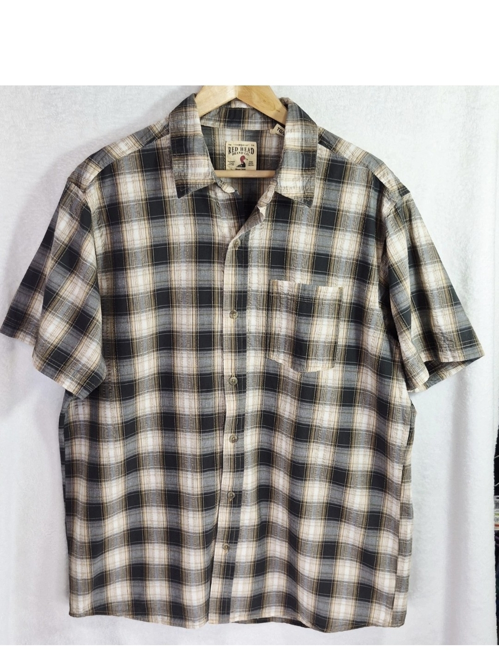 RedHead Brand Co men's short sleeve plaid button-front shirt in size XL